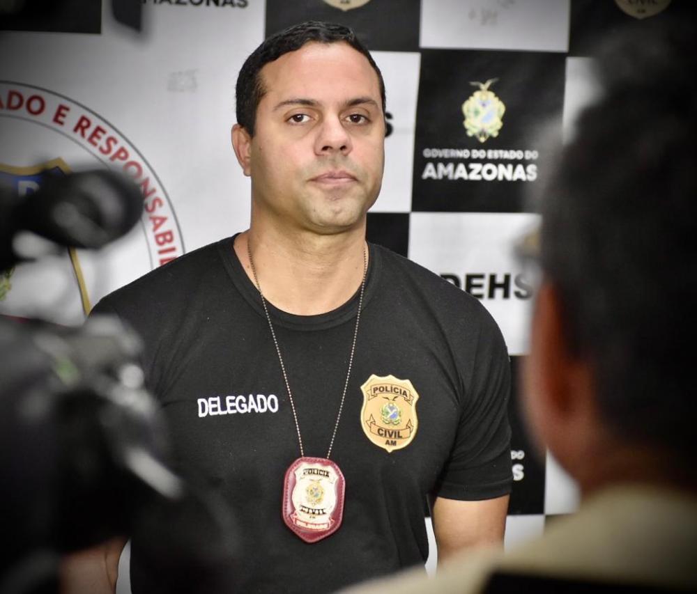 Grupo criminoso é preso por efetuar compras com cartões clonados em loja de tinta, gerando prejuízo de R$ 90 mil