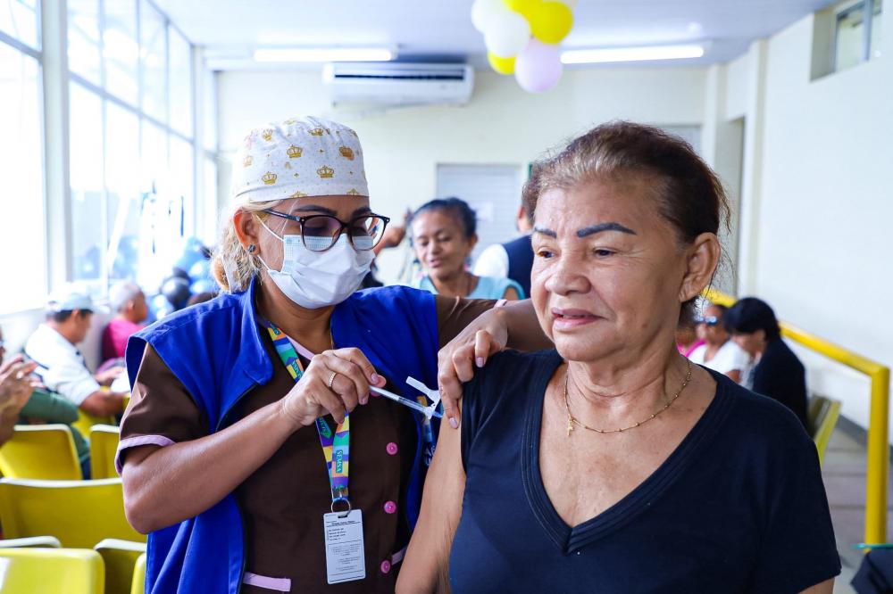Em Manaus, Prefeitura oferta vacina contra Covid-19 em 74 unidades esta semana