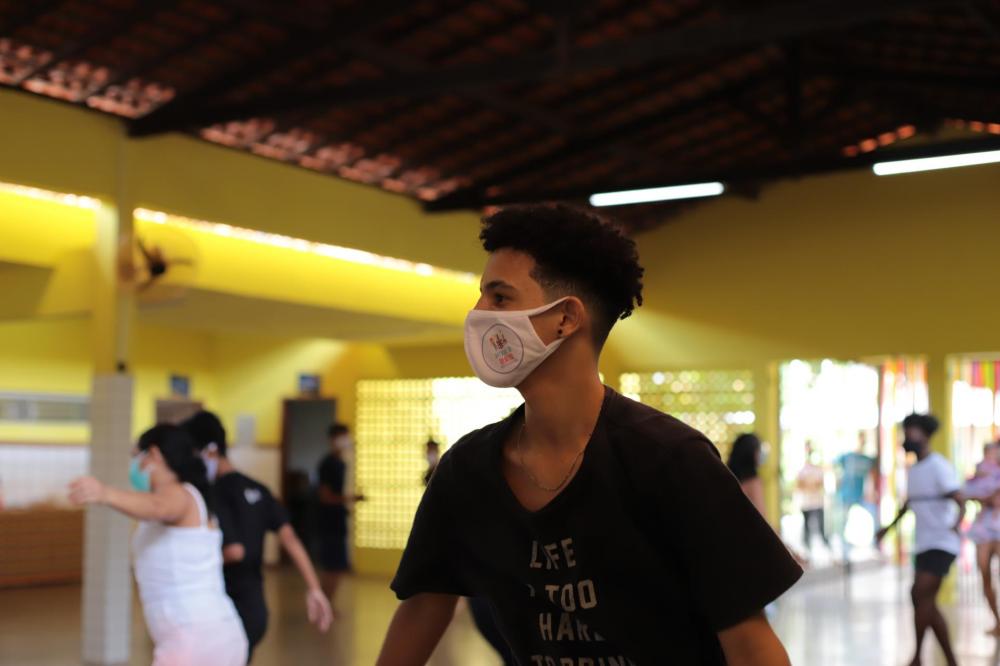 Como eventos climáticos podem afetar a saúde mental de jovens e adolescentes