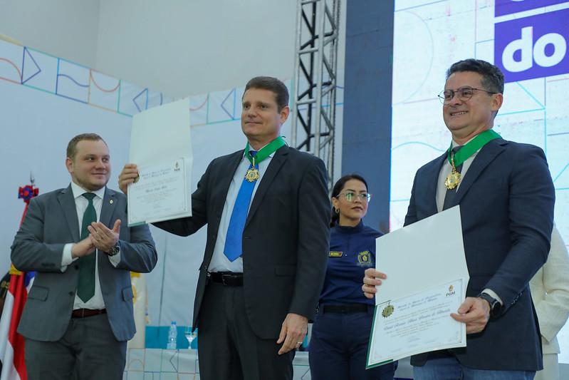 David Almeida recebe Medalha do Mérito da Procuradoria Geral do Município