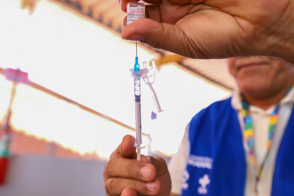 Prefeitura de Manaus libera reforço da bivalente para pessoas com 60 anos ou mais e imunossuprimidos