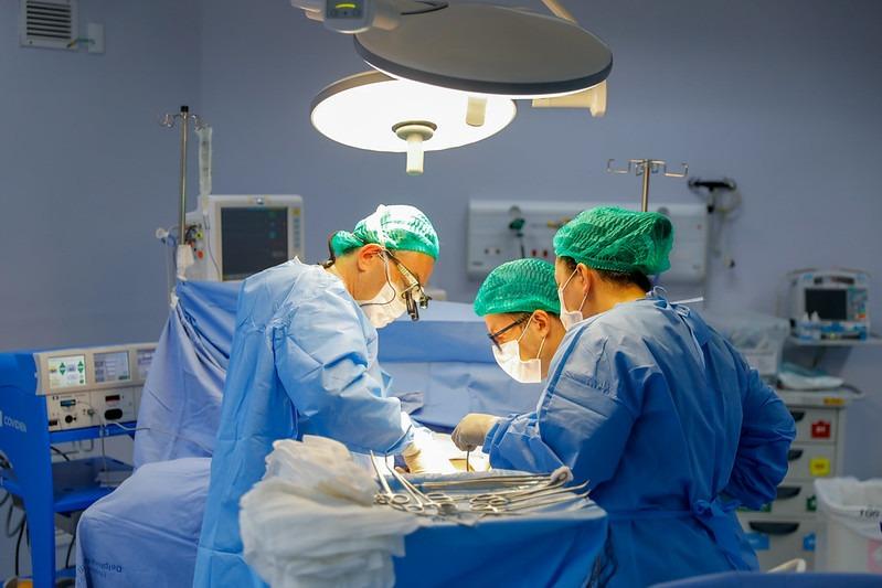 Saúde do Amazonas fez história em 2023 ao realizar o primeiro transplante de rim e implante coclear do estado