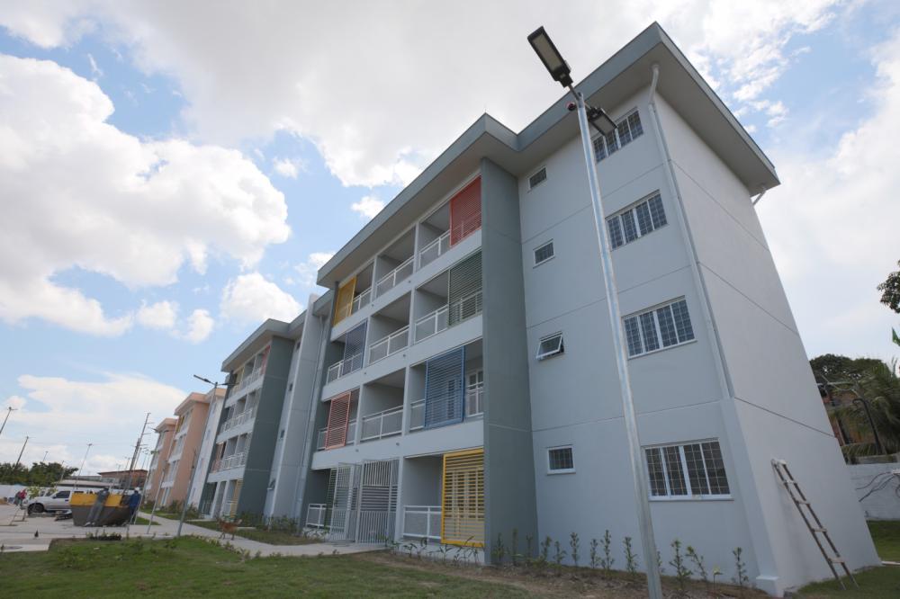 Em 2023, Governo do Amazonas investiu mais de R$ 100 milhões em soluções de moradia