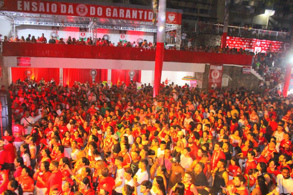 Garantido reúne multidão no primeiro ensaio da Batucada de 2024 em Manaus