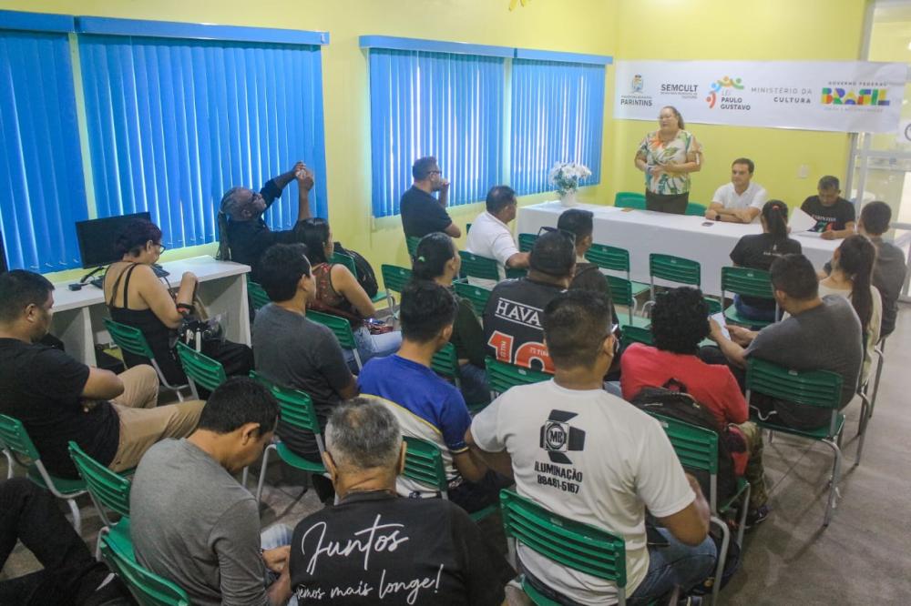 Prefeitura de Parintins realiza assinatura de termo de execução para contemplados nos editais da Lei Paulo Gustavo