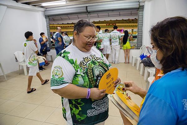 Detran-AM promove ações de conscientização durante eventos carnavalescos