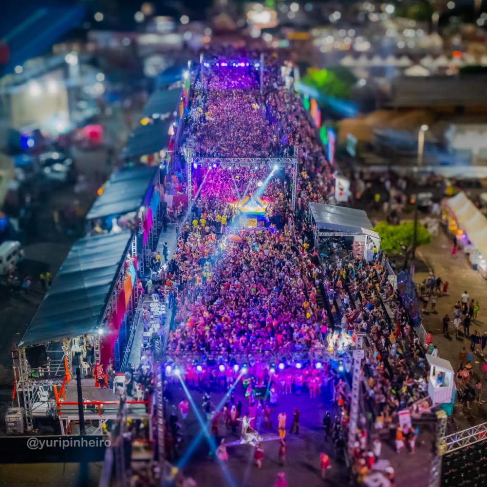 Prefeitura de Parintins lança edital de credenciamento  de imprensa para o Carnailha 2024