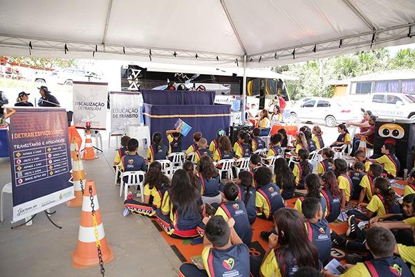 ‘Detran Cidadão no Interior’ chega ao município de Anamã com ações social, educativas e palestras