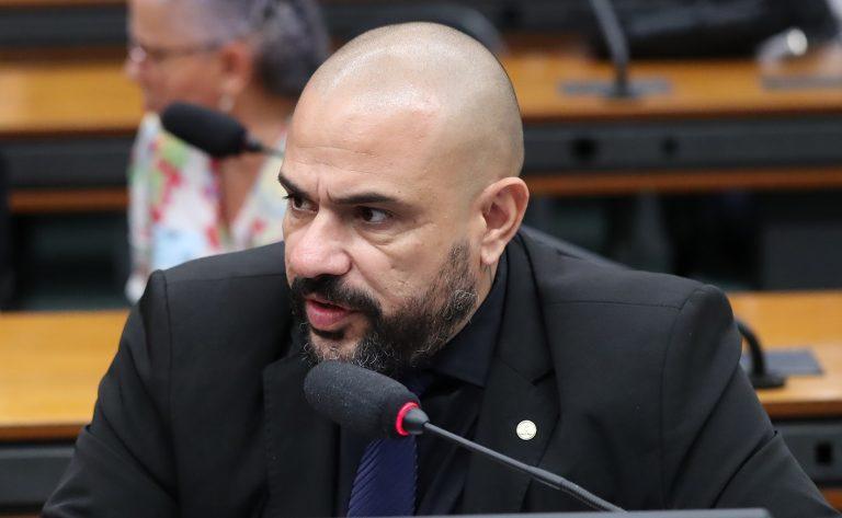 Projeto unifica acesso a carreira de policial e bombeiro militar em todo País