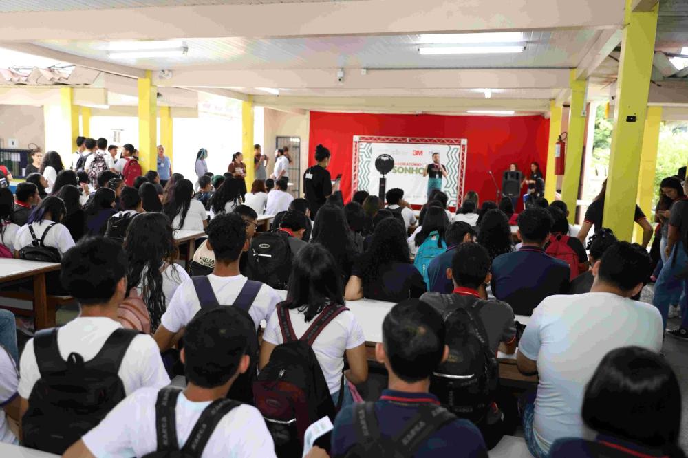 Alunos da escola estadual Gilberto Mestrinho participam de projeto inédito da Unicef