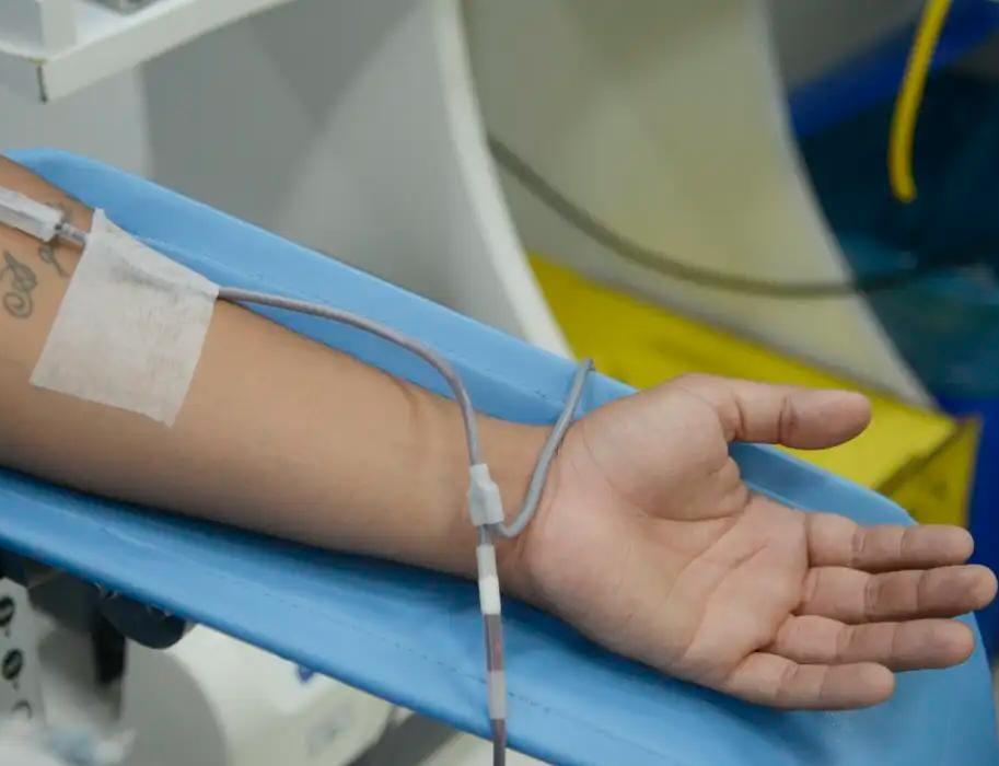 Diagnóstico de dengue e imunização exigem cautelas na doação de sangue