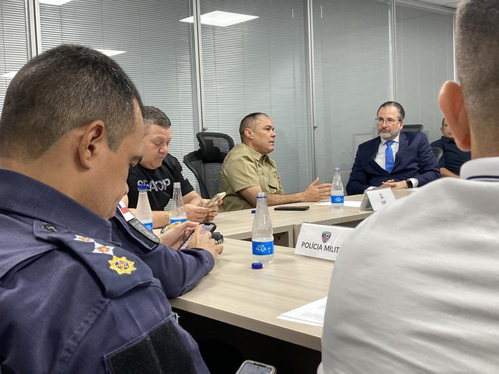 SSP-AM realiza reunião com representantes do setor de transporte público e serviços especiais