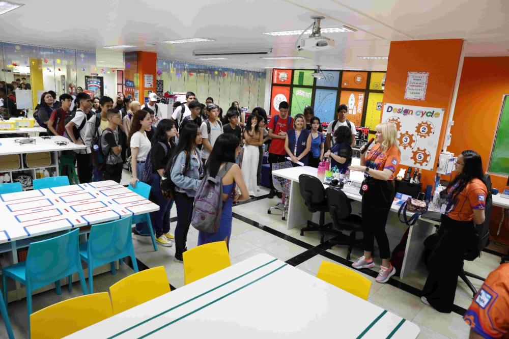 Alunos da rede estadual destacam novas possibilidades a partir do projeto Jovem Bilíngue