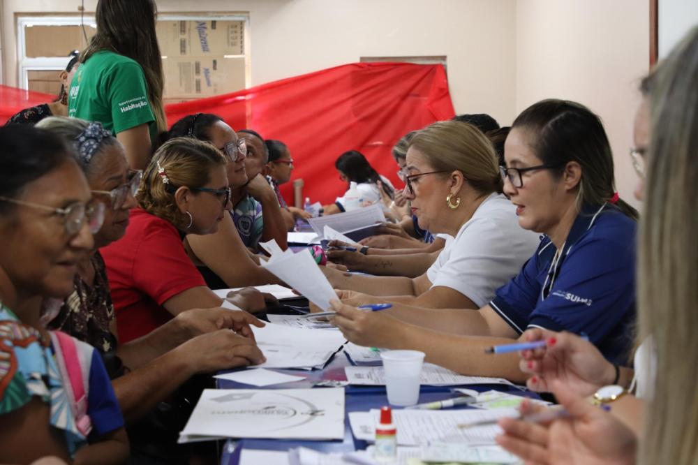 Suhab atualiza cadastro de 700 famílias do Cidadão X em 15 dias de mutirão para emissão de título