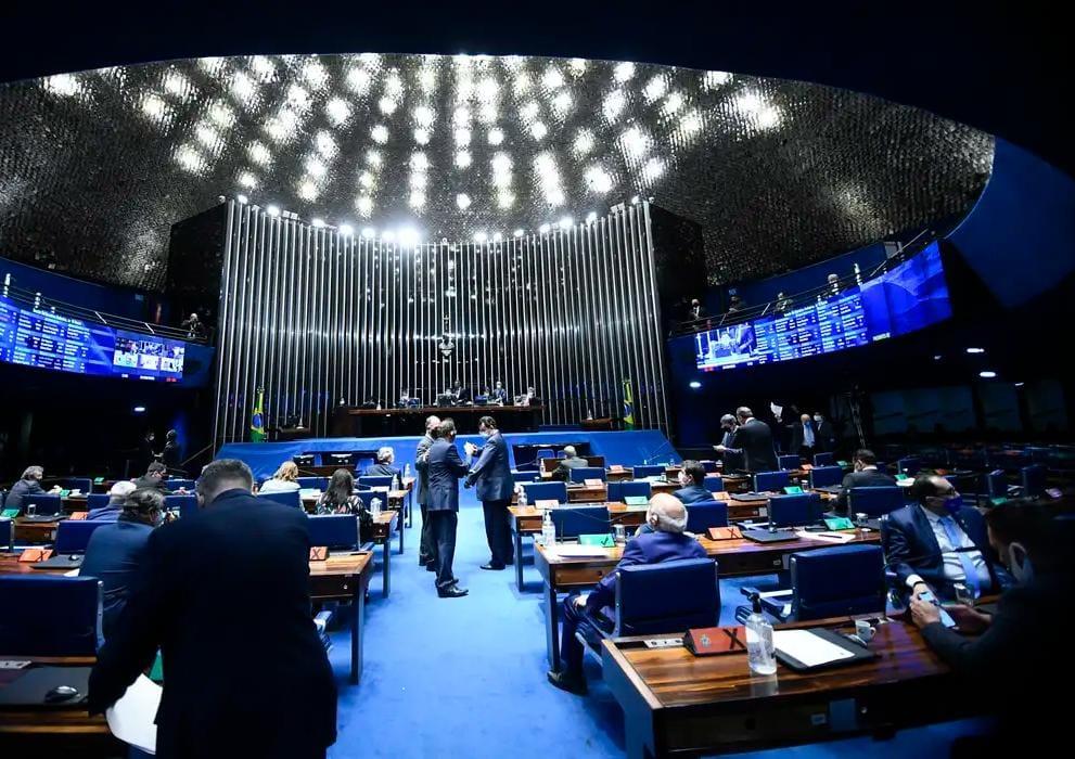 PEC que criminaliza porte de drogas, em qualquer quantidade, será analisada em plenário nesta semana