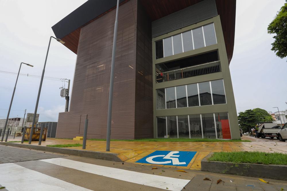 Obras da prefeitura do ‘Nosso Centro’ têm acessibilidade integrada desde rampas até elevadores