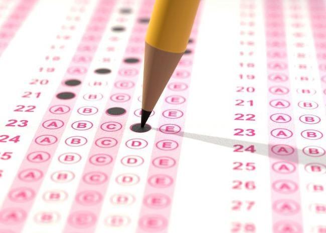 Publicados resultados definitivos das provas discursivas do concurso da Câmara para sete áreas