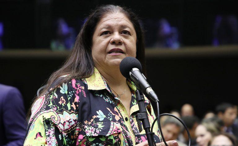 Comissão aprova regras especiais para aposentadoria de servidor público com deficiência