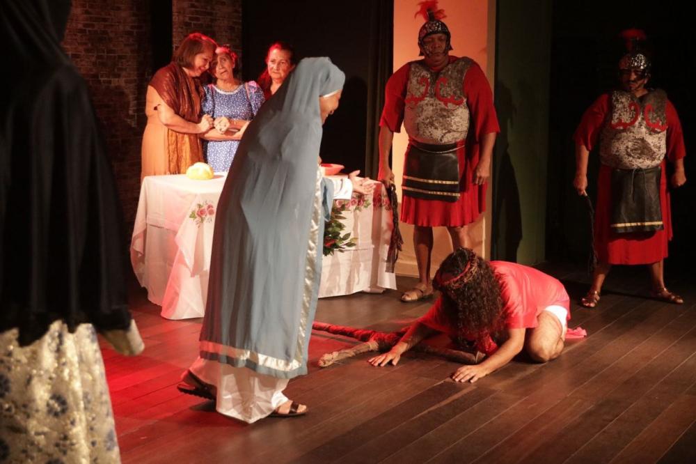 FUnATI apresenta espetáculo ‘Paixão de Cristo’ no Teatro Gebes Medeiros