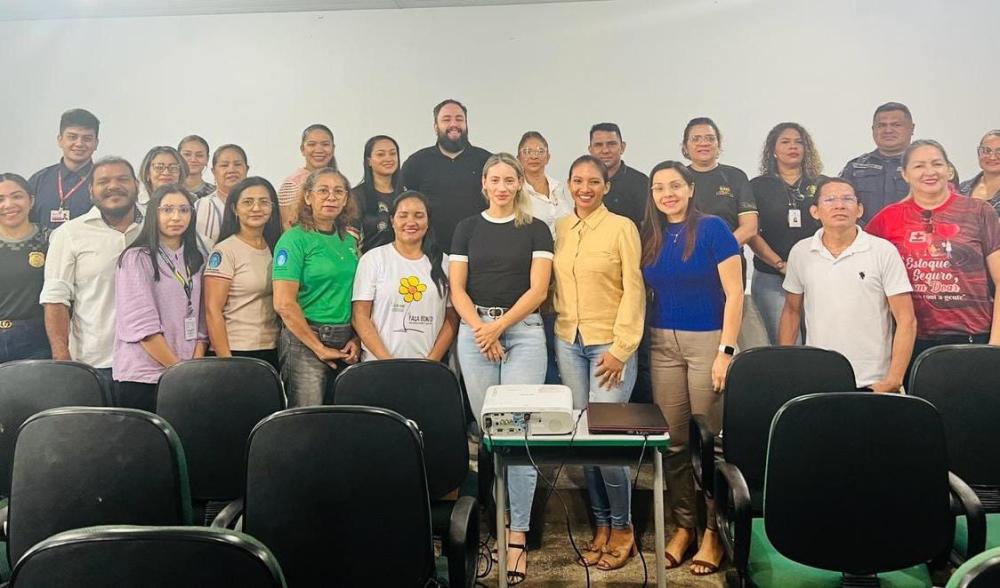 Comitê reúne para discutir etapas de implantação da Lei da Escuta Especializada em Parintins