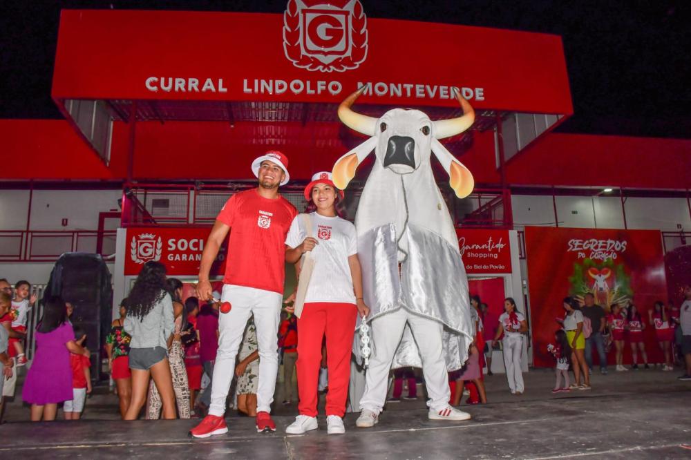 Boi Garantido apresenta coleção de roupas e acessórios que vão ditar a moda na temporada 2024