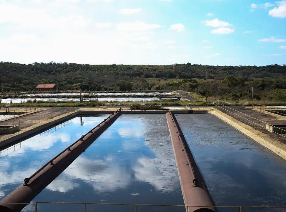 SANEAMENTO BÁSICO: Em um ano, tratamento de esgoto cresce apenas 1% no Brasil