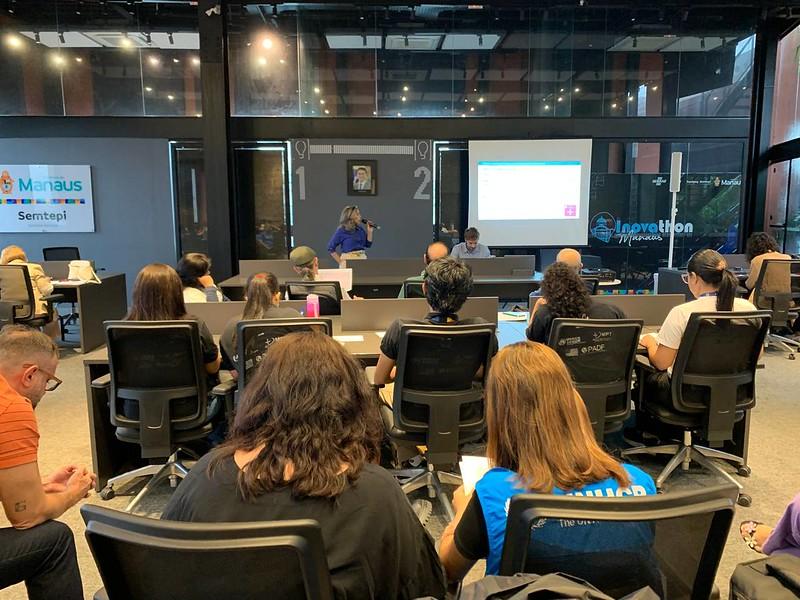 Prefeitura coordena reunião para validação do Plano Municipal de Políticas Públicas para Refugiados, Migrantes e Apátridas