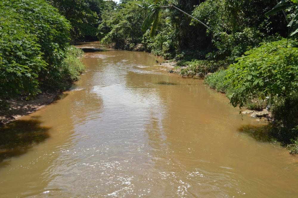 Cineteatro Guarany exibe documentário sobre a realidade dos igarapés de Manaus 