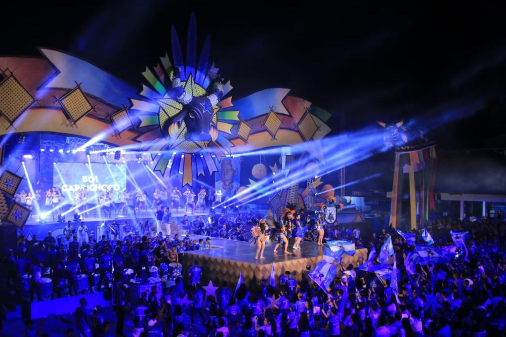 Ensaio técnico do lançamento do álbum do Boi Caprichoso vira festa e é marcado pela euforia da galera