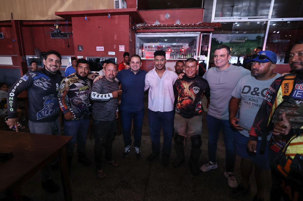 No Dia do Trabalhador, Roberto Cidade reúne com mototaxistas e condutores de moto aplicativos para escutar demandas da categoria