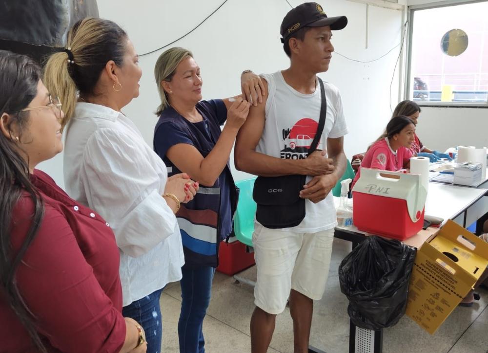 Prefeitura de Parintins promove ação de saúde no porto em preparação ao Festival