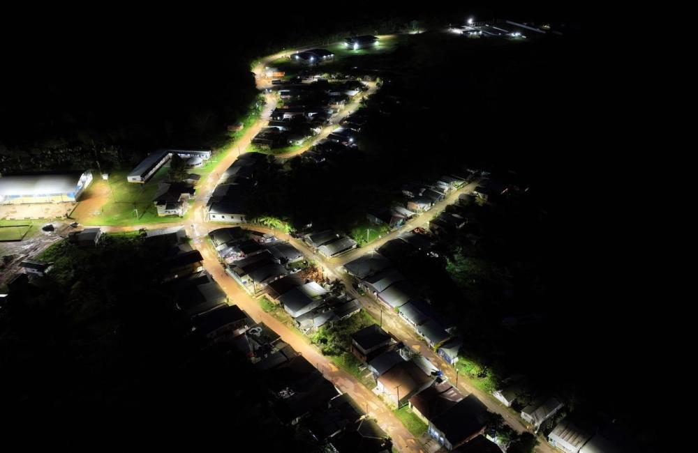 Governo do Amazonas conclui modernização da iluminação pública no Careiro