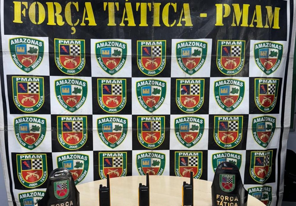 Polícia Militar do Amazonas apreende arma de fogo e rádios comunicadores na zona oeste de Manaus