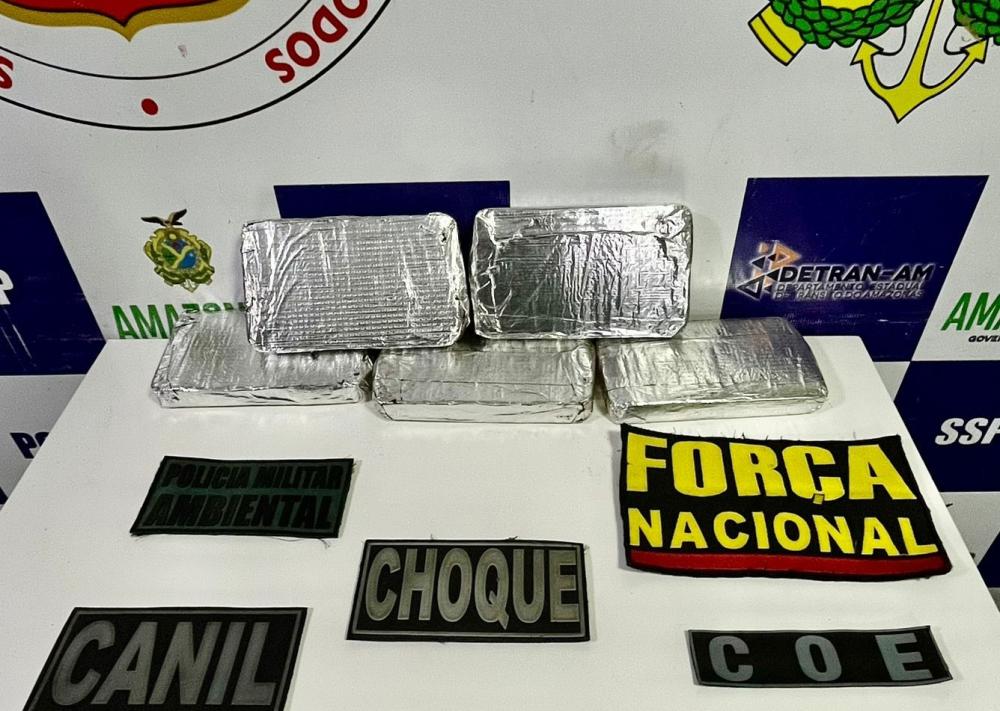 Base Arpão 1: Duas mulheres foram presas pelas Forças de Segurança por tráfico de drogas em Coari