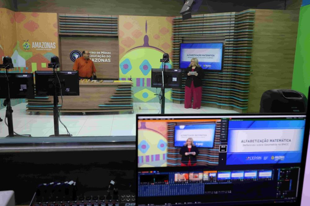 Educadores participam de 2º encontro formativo do programa ‘Amazonas+Alfabetizado’