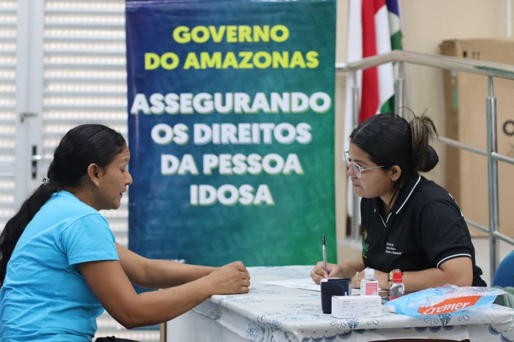 Mutirão de cidadania atende 300 moradores de Parintins e entrega mais de 800 documentos em zona rural