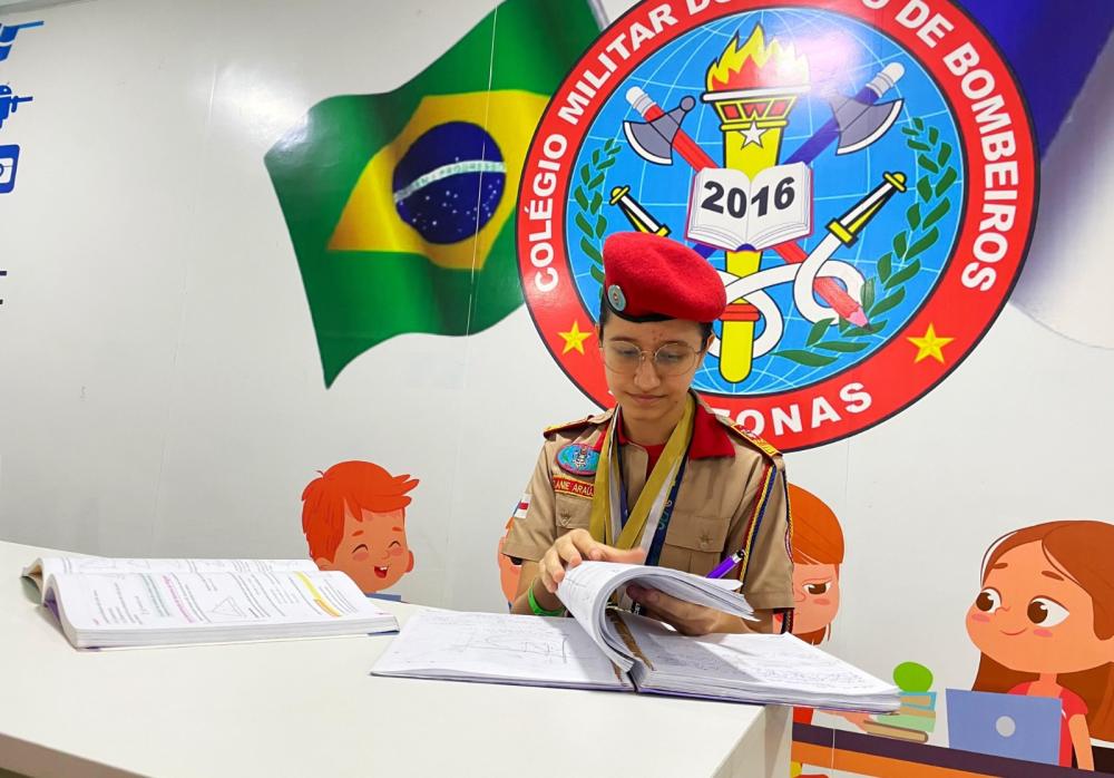 Aluna do Colégio do Corpo de Bombeiros é tricampeã na Olimpíada Brasileira de Matemática