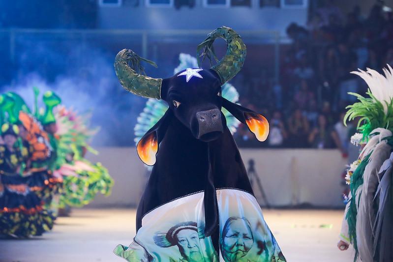 Boi Caprichoso apela em favor da proteção da floresta, na última noite no Bumbódromo