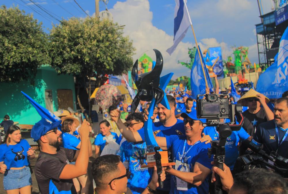Com primeiro presidente artista da história, Boi Caprichoso é Tricampeão do Festival de Parintins 2024