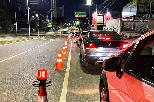 Detran-AM: Fiscalização flagra 14 condutores dirigindo sob influência de álcool