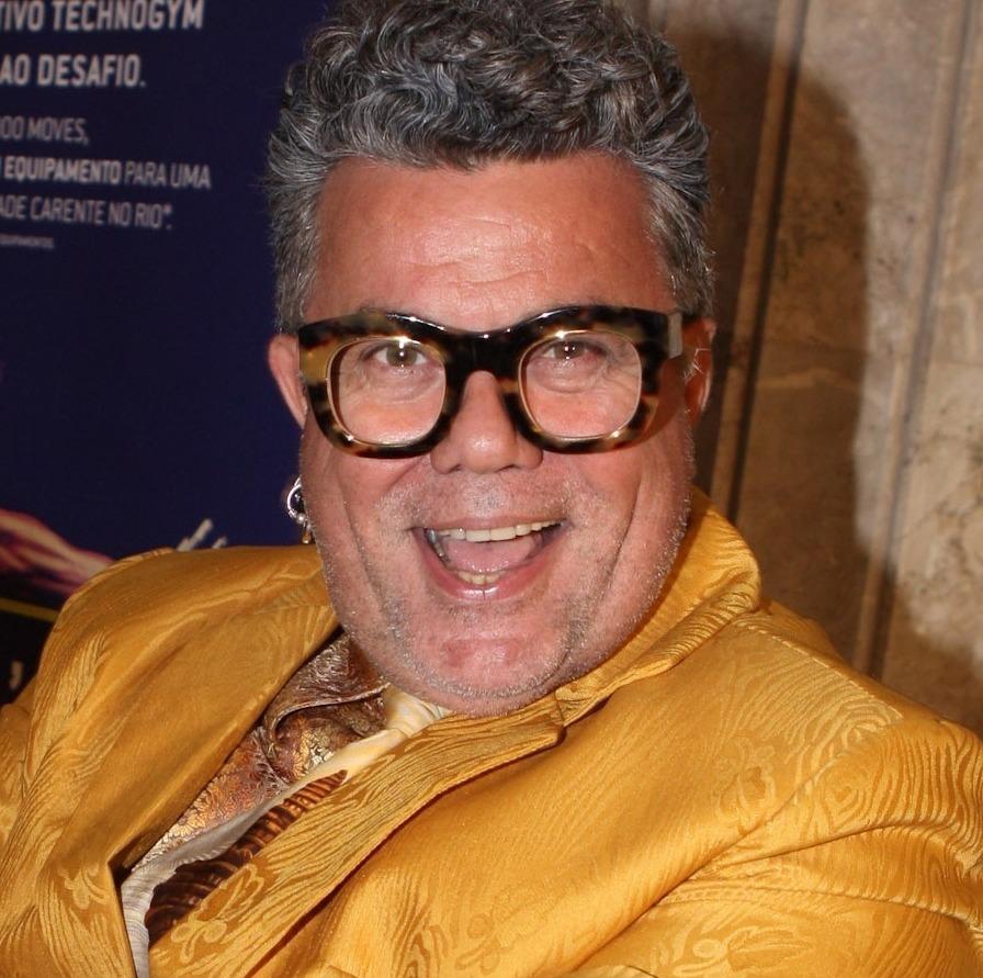 Roda de conversa com Milton Cunha marca o encerramento da exposição Vestuário da Sinhazinha