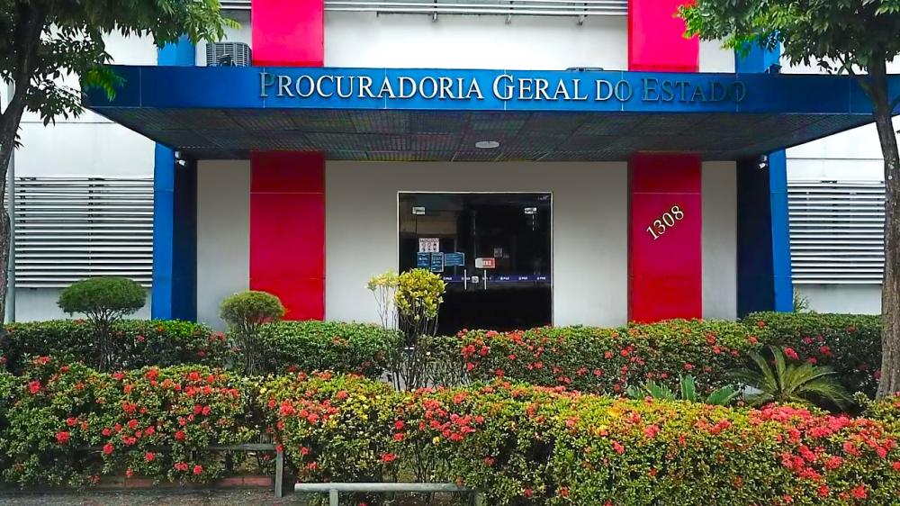 PGE-AM derruba liminar e mantém suspensão de registro de empresa por endereço não localizado