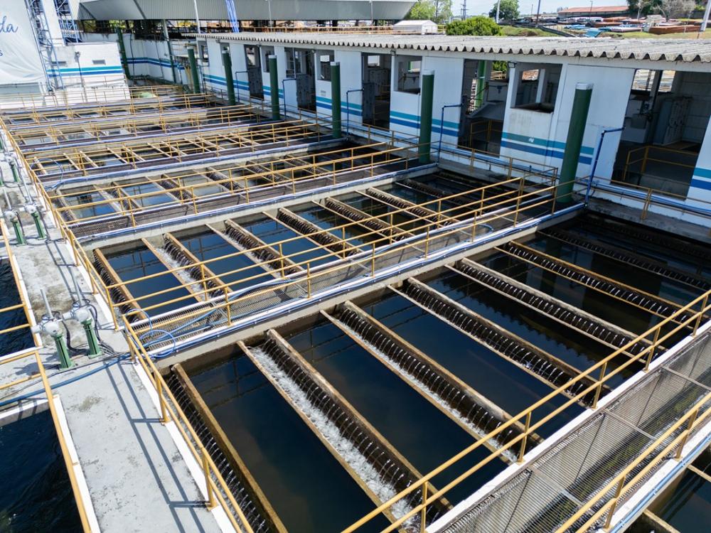 Manaus se destaca nacionalmente entre as três capitais que mais reduziu o índice de perdas de água