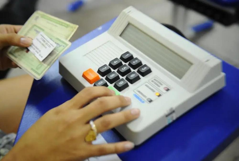 Eleições municipais: o que são e como funcionam as convenções partidárias