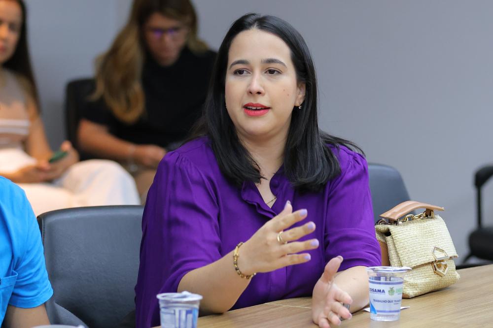 Trabalhadores da saúde aprovam reajuste salarial e ampliação de benefício vale-alimentação anunciados pelo Governo do Amazonas