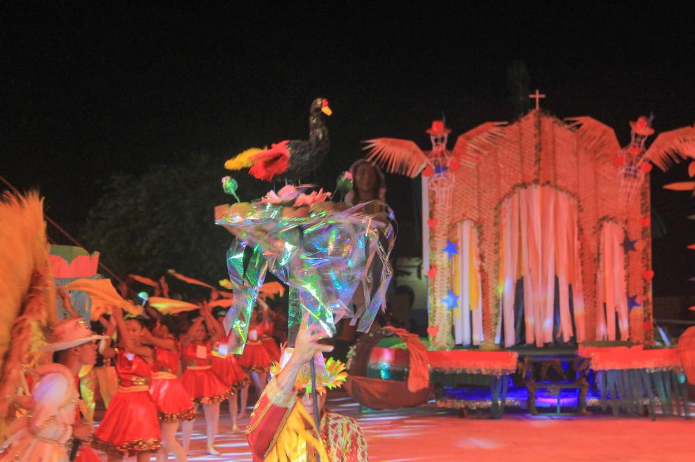 Pássaro Jaçanã celebra a cultura e tradição de Parintins no Festival do Mocambo