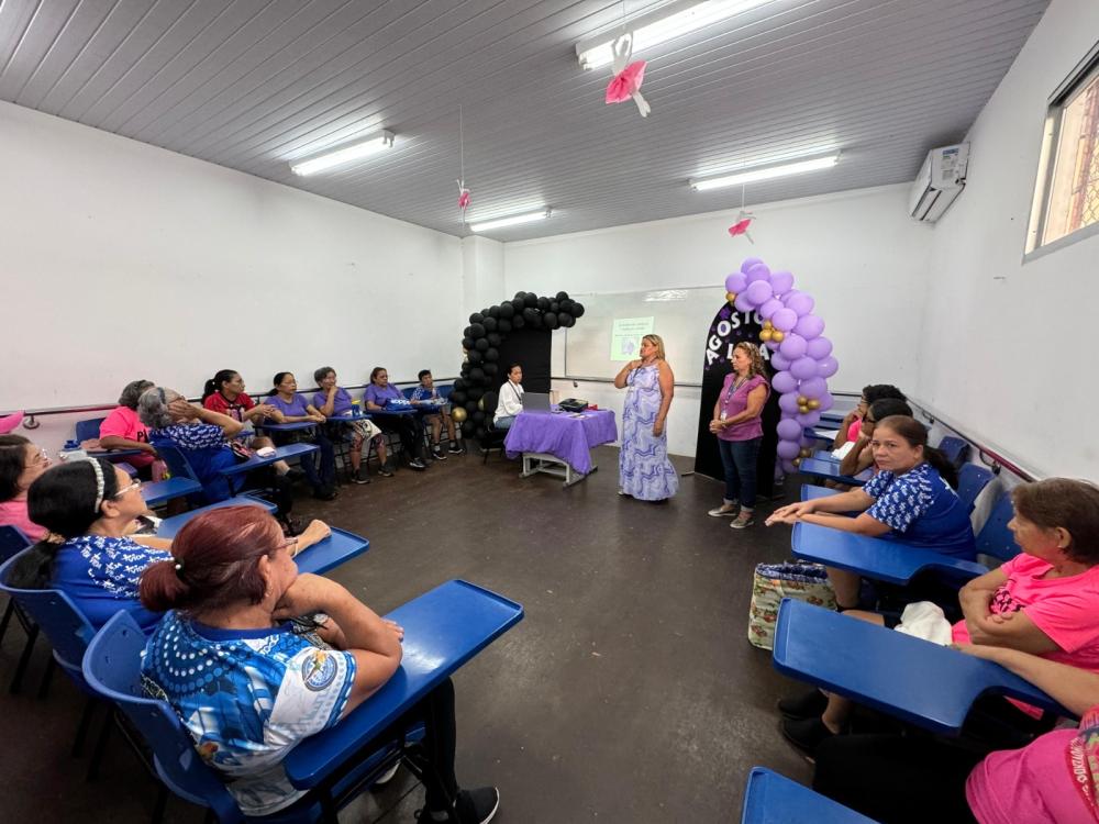Centro Estadual de Convivência da Familia 31 de Março realiza palestra sobre violência contra a mulher para usuários