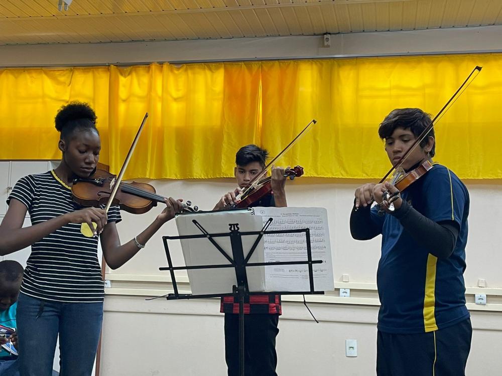 Projeto apoiado pelo Governo do Amazonas promove democratização da música no processo educacional