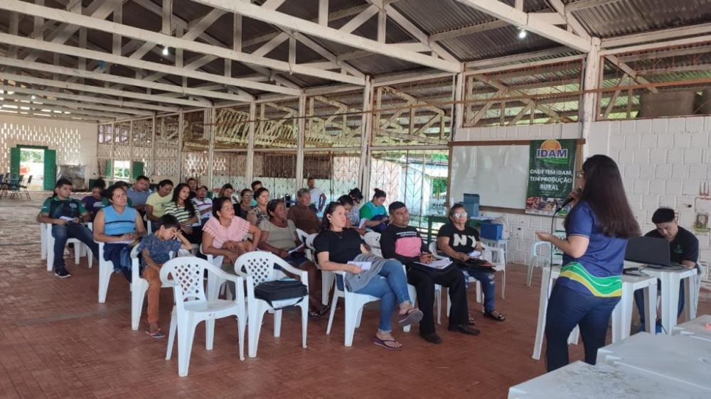 Em Tefé, Idam organiza circuito de capacitações em associativismo e cooperativismo