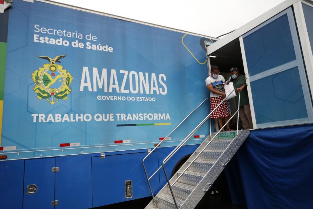 Moradores da zona norte são beneficiados com chegada da Carreta da Saúde
